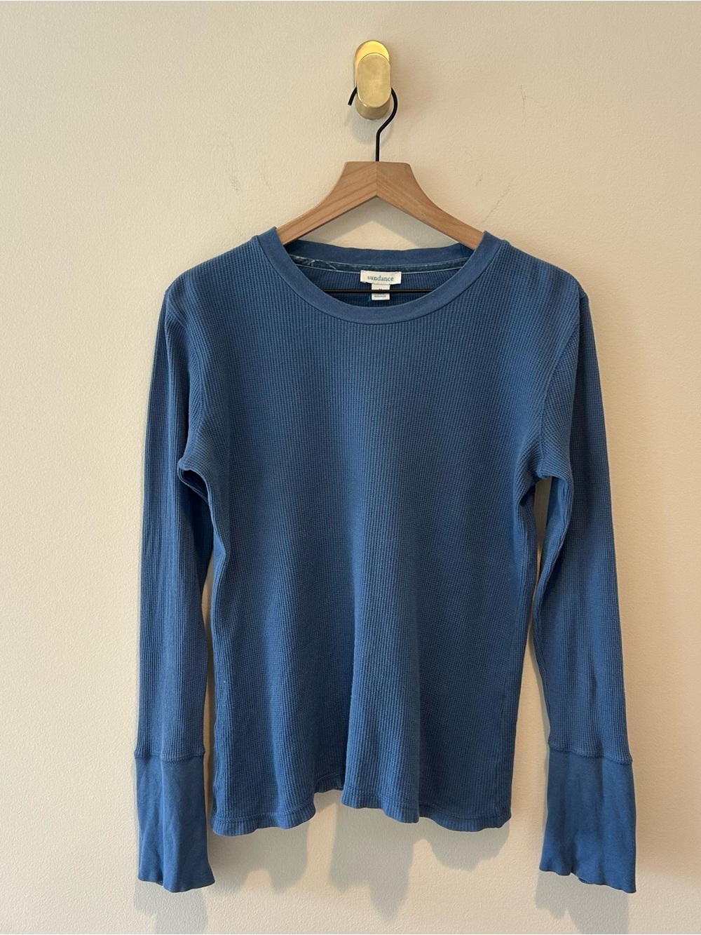 Sundance Women’s Blue Thermal Waffle Crewneck Tee Buttons on Cuff Size M